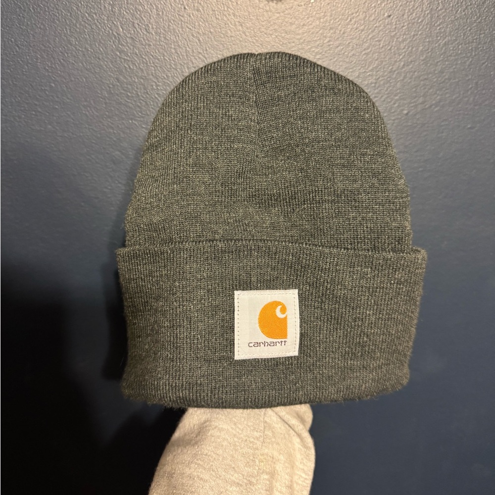 Carhartt Gray Beanie
Never worn!